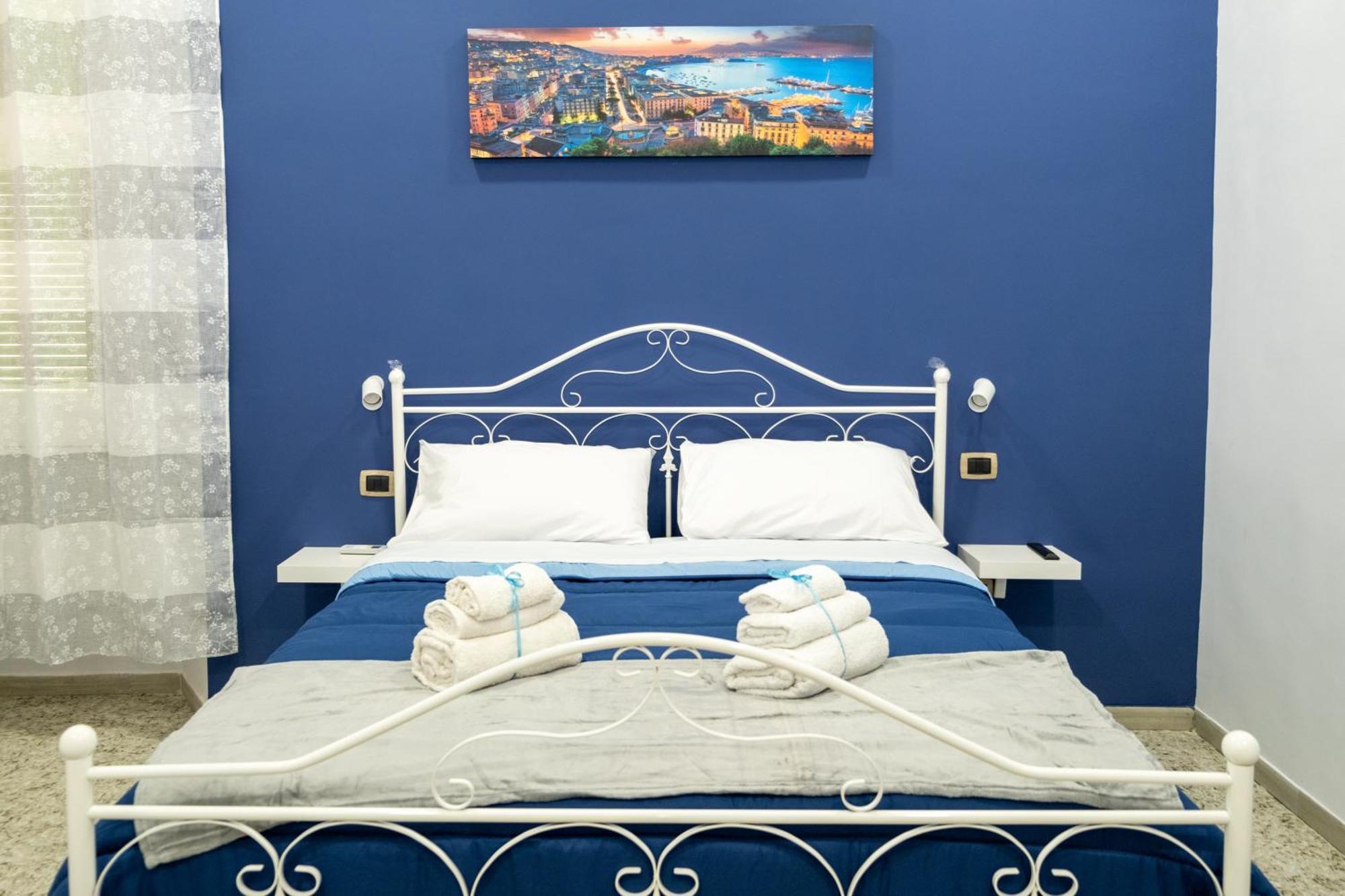 Trecuori Bed & Breakfast เนเปิลส์ ภายนอก รูปภาพ